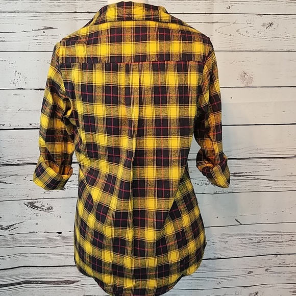 Checker plaid fleece lined button up flannel top - Picture 6 of 8